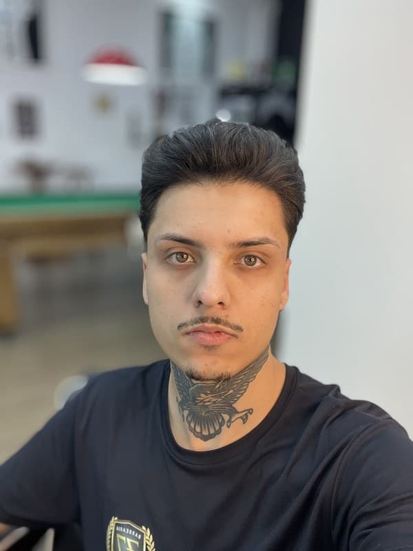Hebert, barbeiro da Z7 Barbearia